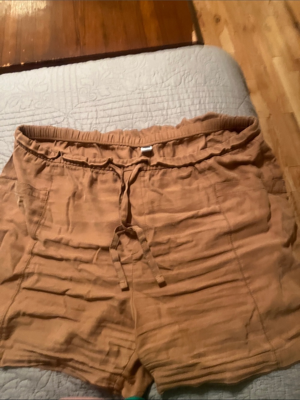 Old Navy Women's Drawstring Shorts in Warm Tan